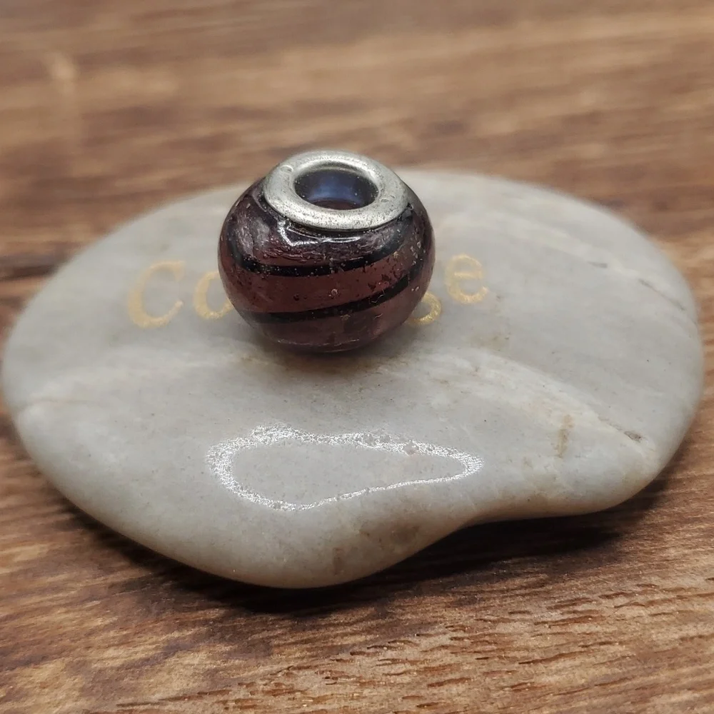 Purple‎ zebra melt charm